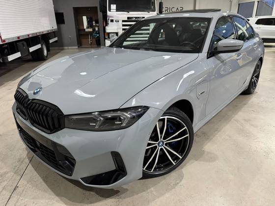 BMW 330e 2.0 16V TURBO HÍBRIDO M SPORT AUTOMÁTICO